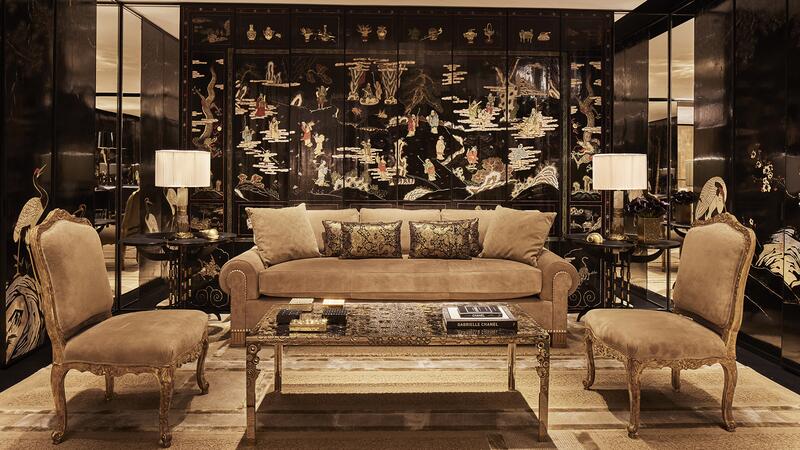 Interior Chanel watch and jewelry store
